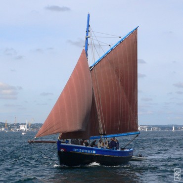 Fishing boat - Bateau de pêche