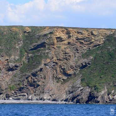 Cliffs - Falaises