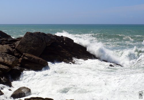 Saint–Guénolé waves - Vagues de Saint–Guénolé